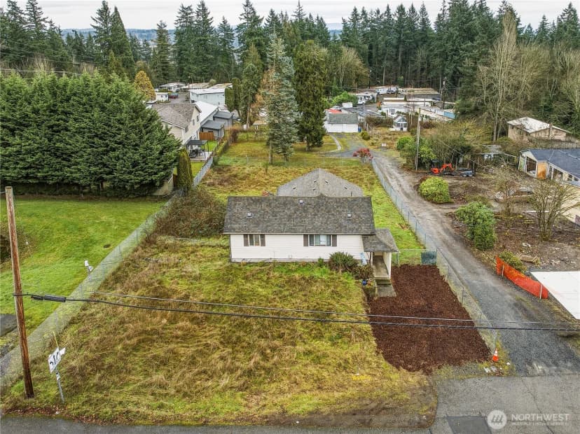 Property photo for 22827 Meridian Avenue S, Bothell photo 3