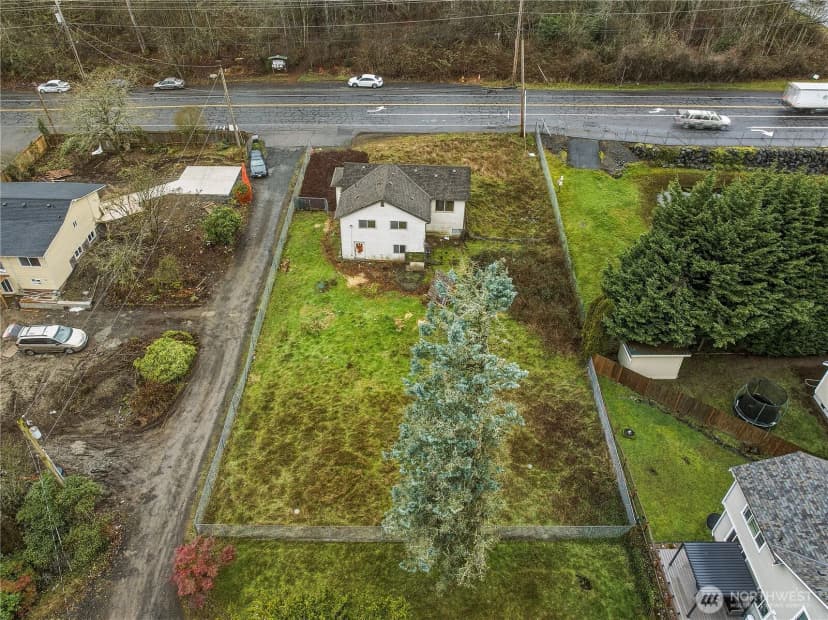 Property photo for 22827 Meridian Avenue S, Bothell photo 4
