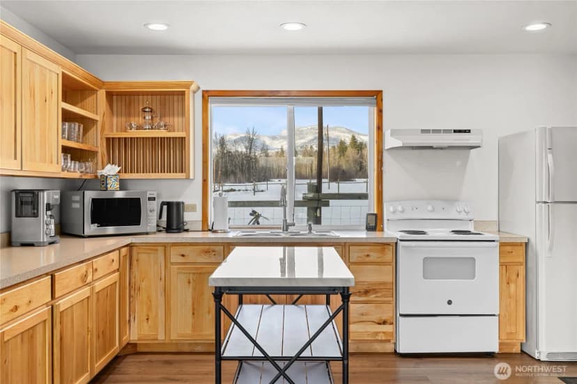 Property photo for 71 Middle Fork Lane, Cle Elum photo 9