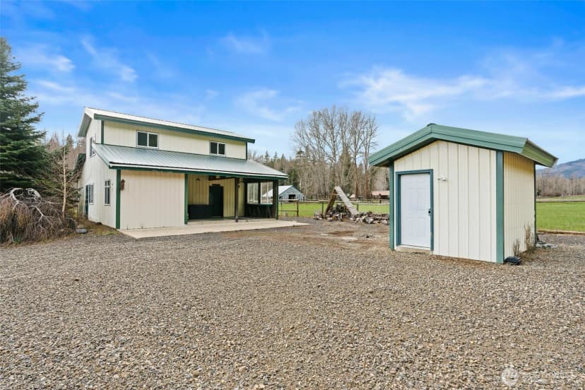 Property photo for 71 Middle Fork Lane, Cle Elum photo 3