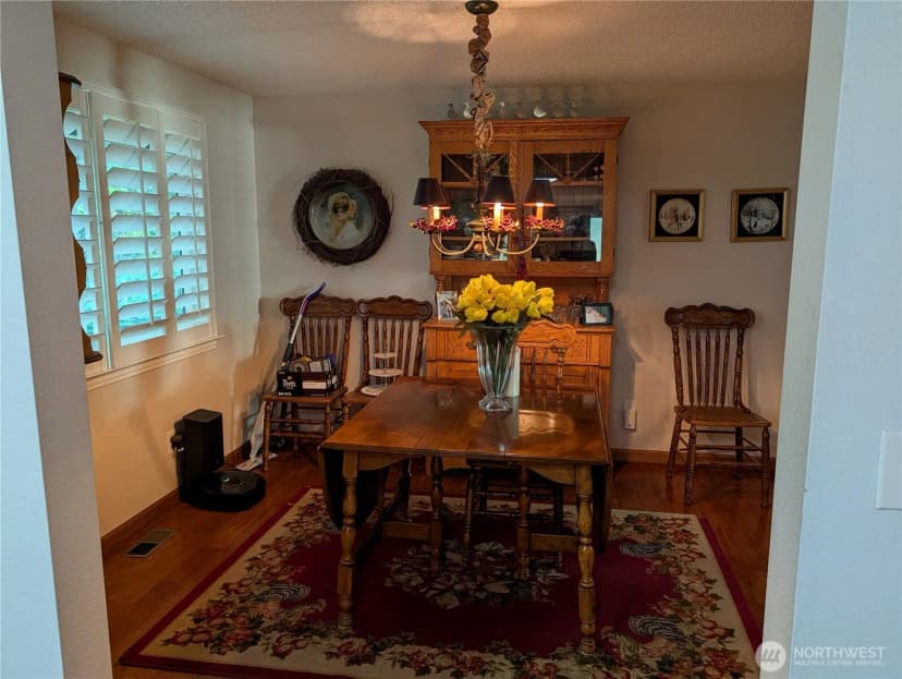 Property photo for 12105 25th Avenue Se, Everett photo 15