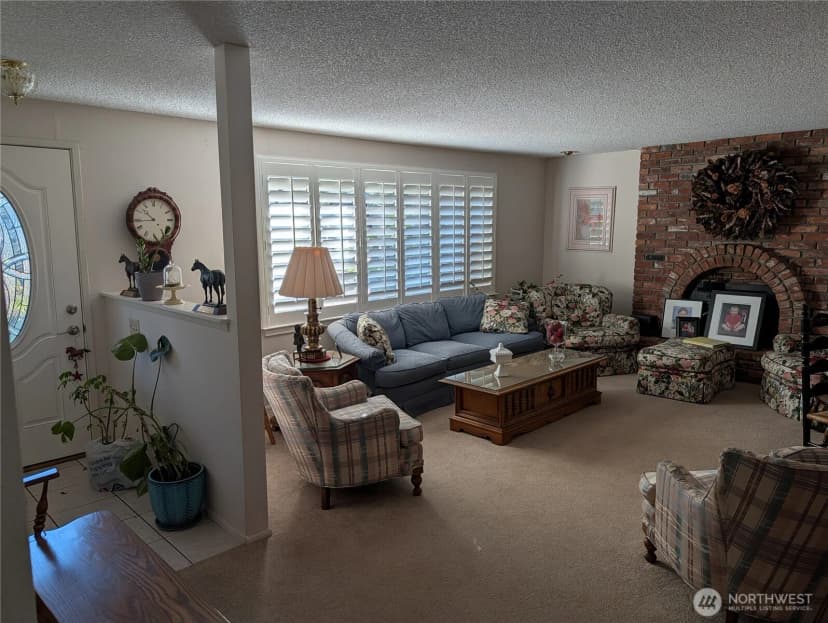 Property photo for 12105 25th Avenue Se, Everett photo 13