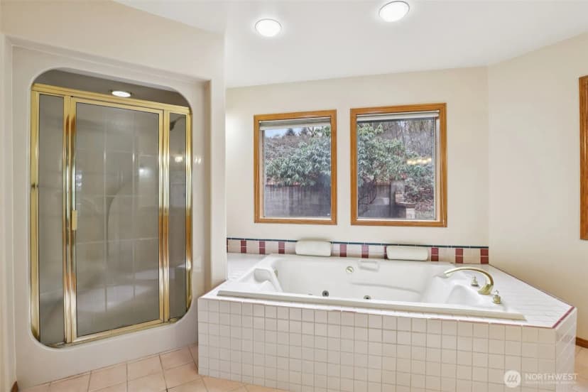 Property photo for 32303 Nw 18th Avenue, Ridgefield photo 23