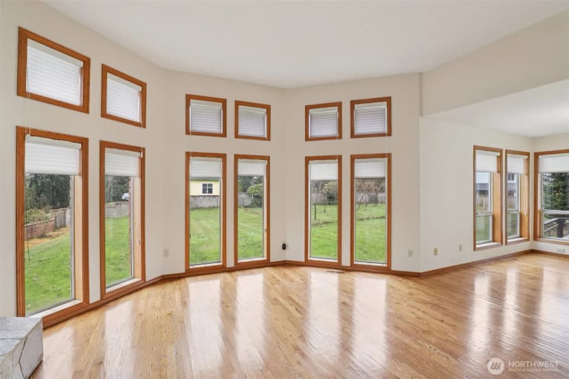 Property photo for 32303 Nw 18th Avenue, Ridgefield photo 7
