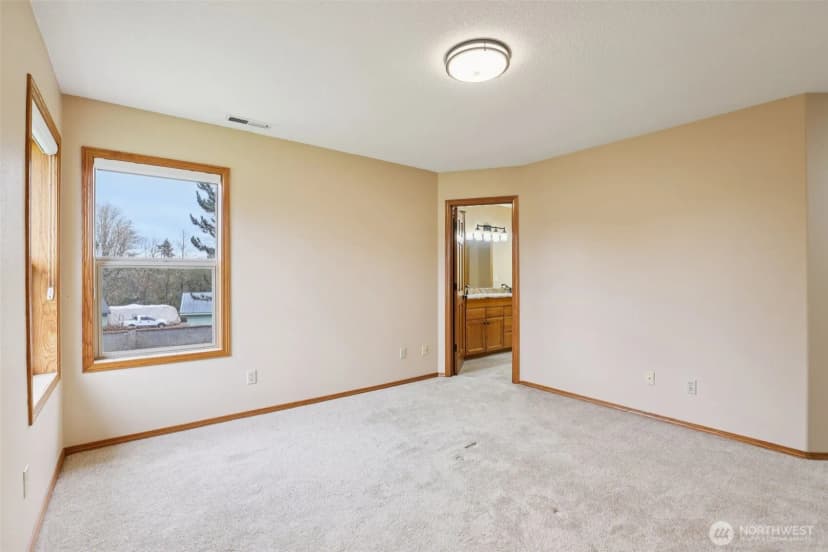 Property photo for 32303 Nw 18th Avenue, Ridgefield photo 29