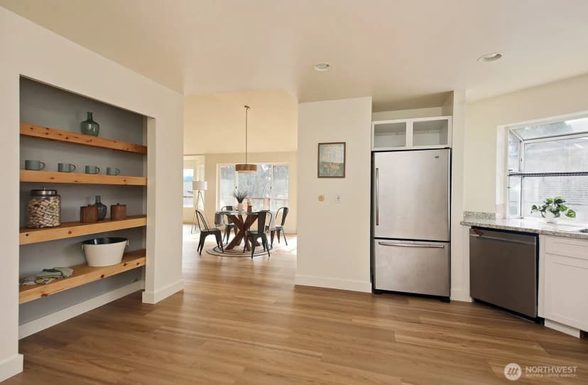 Property photo for 5663 Lenz Place, Langley photo 12