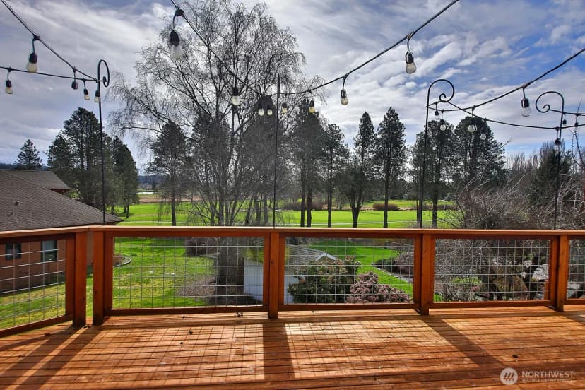 Property photo for 5663 Lenz Place, Langley photo 3