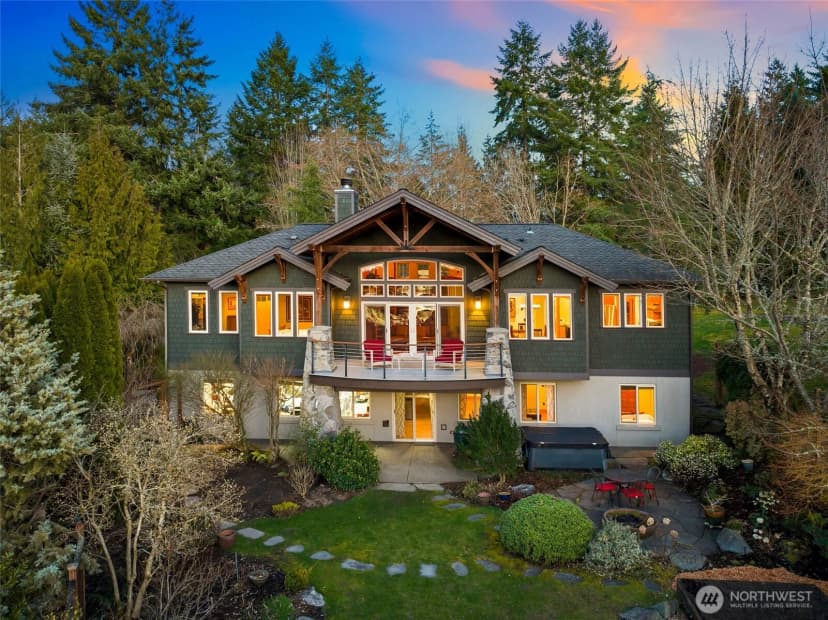 Property photo for 7011 Cooper Point Road Nw, Olympia