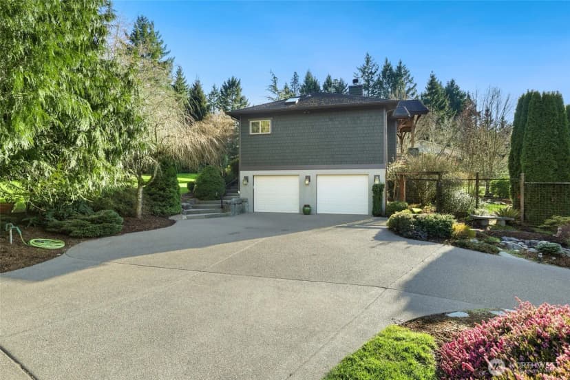 Property photo for 7011 Cooper Point Road Nw, Olympia photo 31