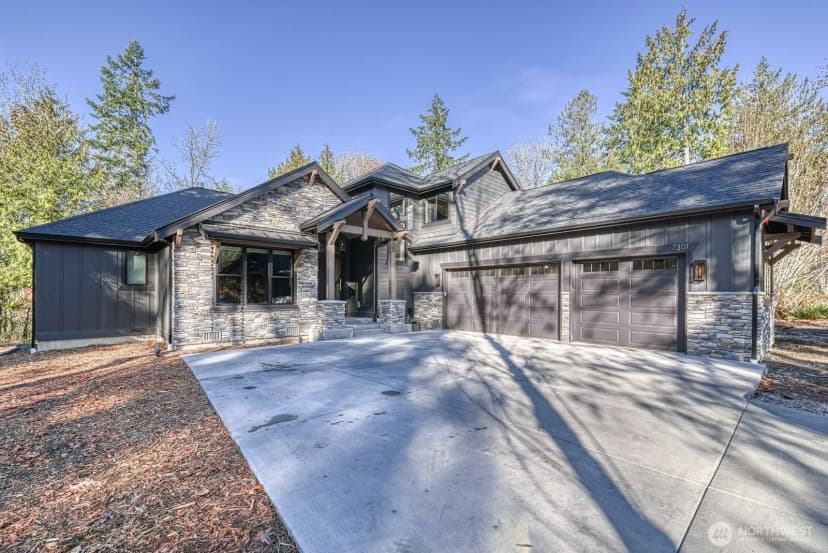 Property photo for 2937 131st Street Nw, Gig Harbor photo 3