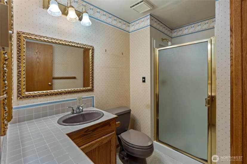 Property photo for 909 Lorenz Road Nw, Lakebay photo 37