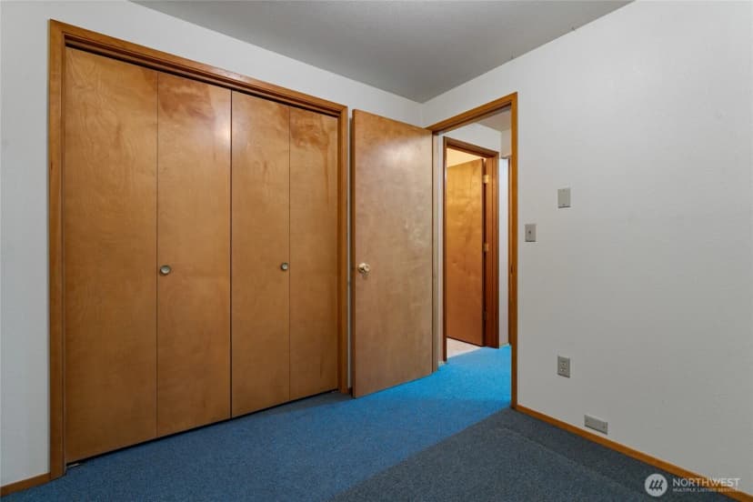 Property photo for 909 Lorenz Road Nw, Lakebay photo 22