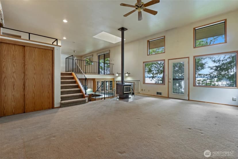 Property photo for 909 Lorenz Road Nw, Lakebay photo 27