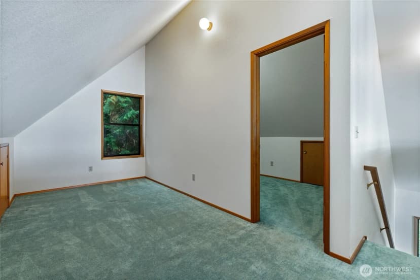 Property photo for 909 Lorenz Road Nw, Lakebay photo 19