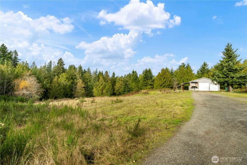 Property photo for 8646 Stavis Bay Rd Nw, Seabeck photo 25