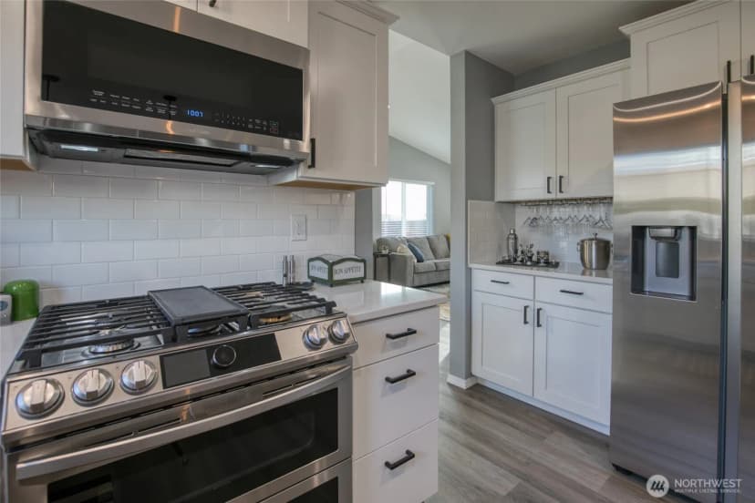 Property photo for 100 Meadow Loop, Montesano photo 11