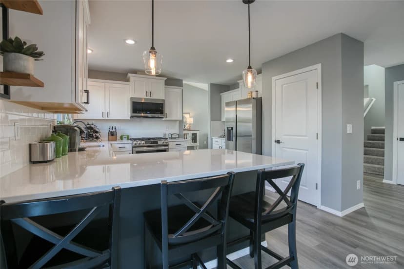 Property photo for 100 Meadow Loop, Montesano photo 12