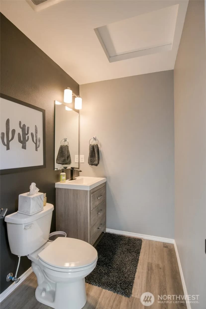 Property photo for 100 Meadow Loop, Montesano photo 18