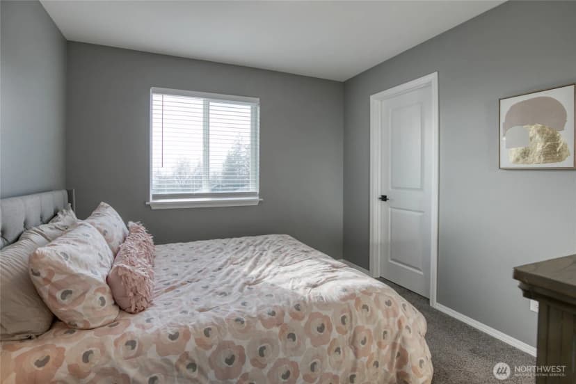 Property photo for 100 Meadow Loop, Montesano photo 24