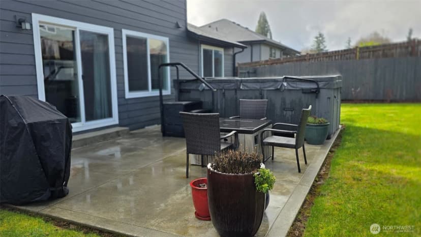 Property photo for 100 Meadow Loop, Montesano photo 37