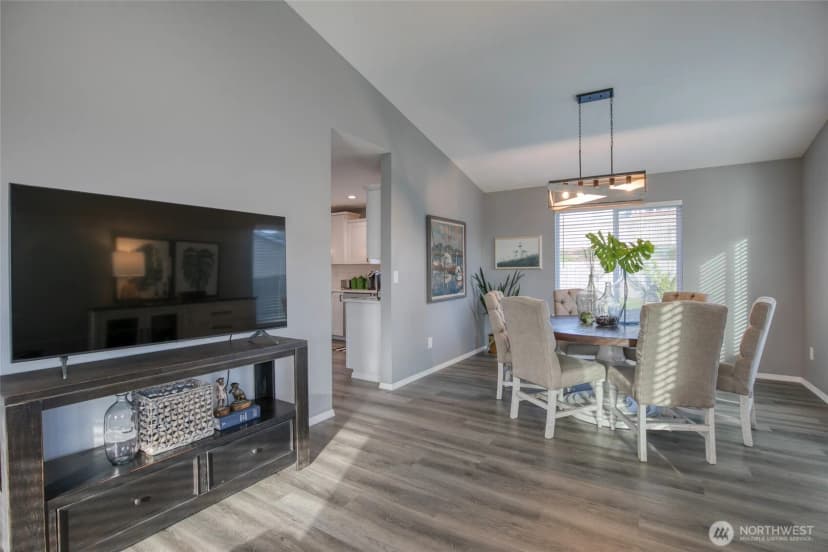 Property photo for 100 Meadow Loop, Montesano photo 6