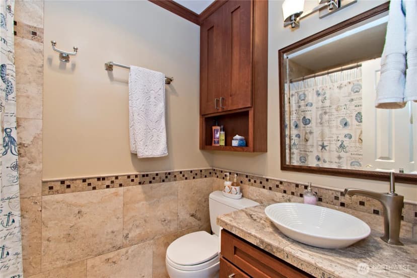 Property photo for 5021 Reply Lane N #102, Renton photo 13