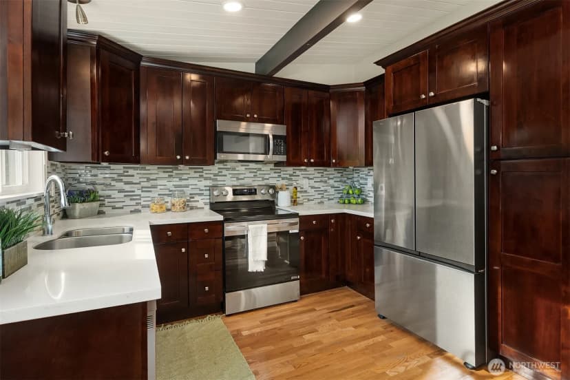Property photo for 22709 Se 16th Street, Sammamish photo 6