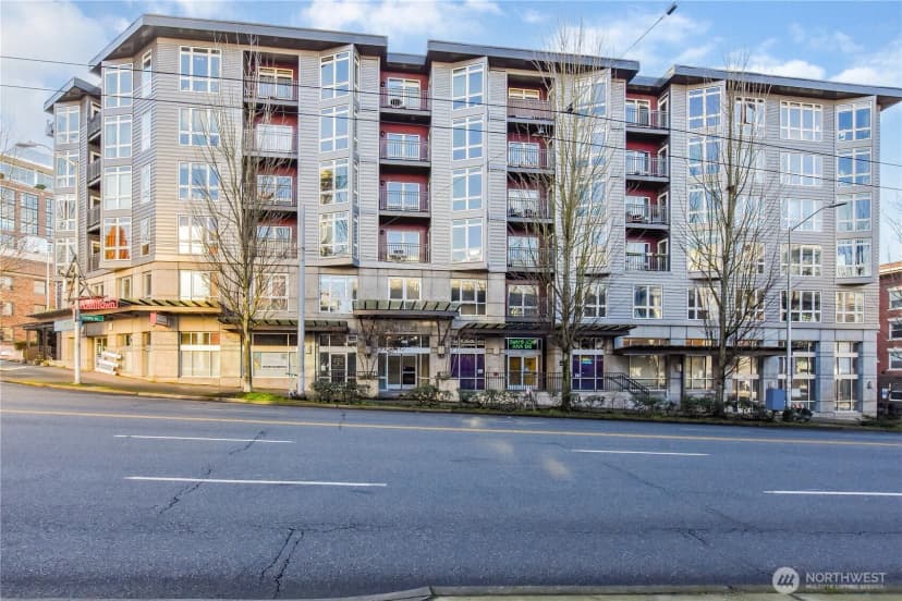 Property photo for 159 Denny Way #402, Seattle