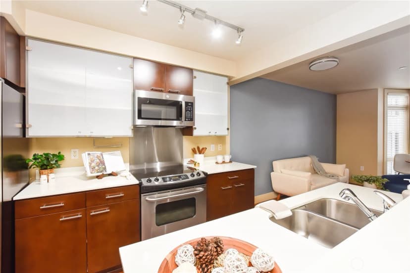 Property photo for 159 Denny Way #402, Seattle photo 9