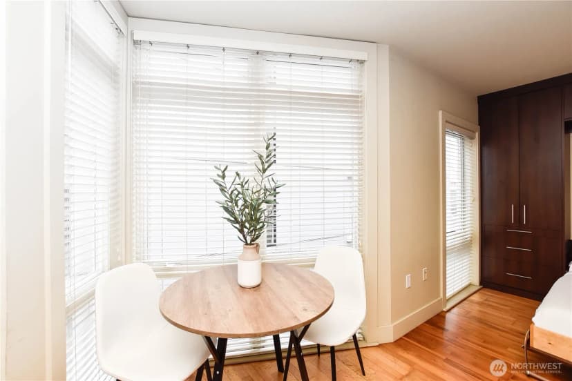 Property photo for 159 Denny Way #402, Seattle photo 13