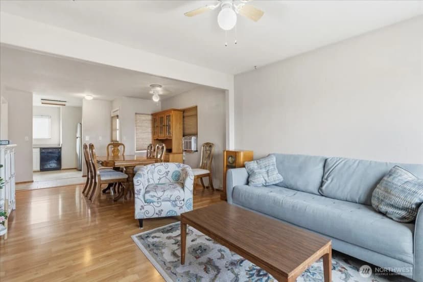 Property photo for 117 Young Street, Grand Coulee photo 11