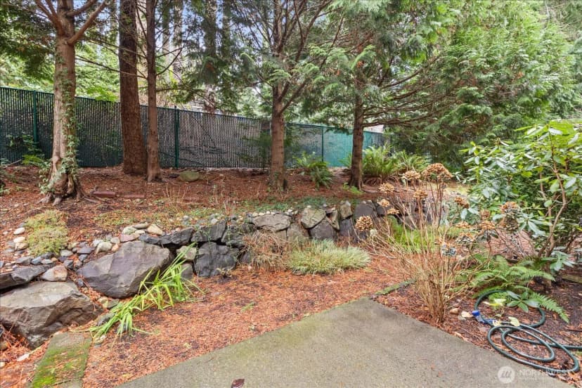 Property photo for 23300 Se Black Nugget Road #d3, Issaquah photo 32