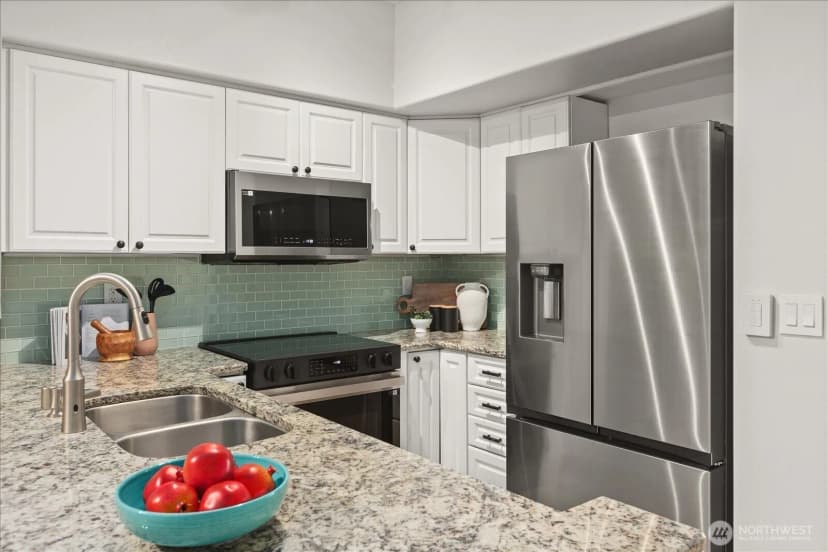 Property photo for 23300 Se Black Nugget Road #d3, Issaquah photo 7