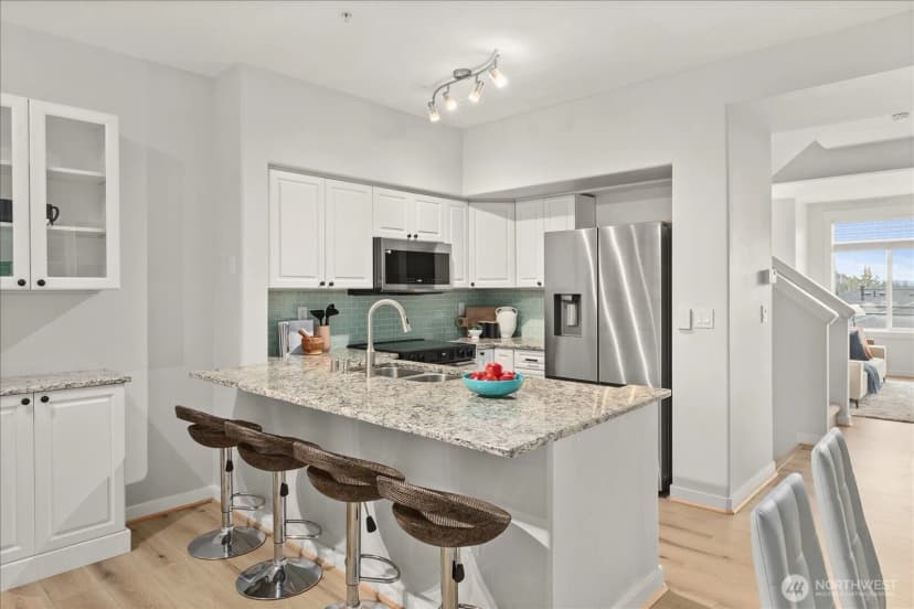 Property photo for 23300 Se Black Nugget Road #d3, Issaquah photo 10