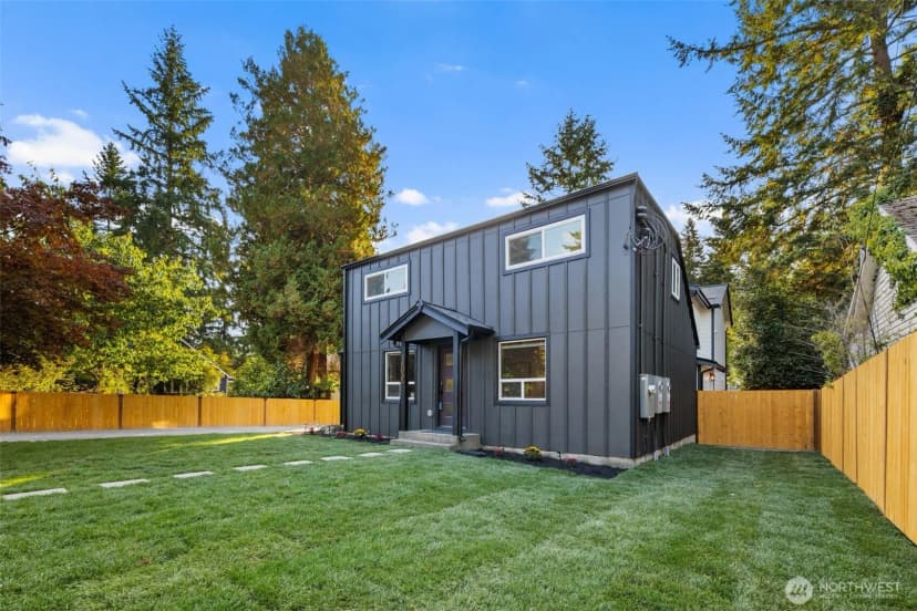 Property photo for 14035 2nd Avenue Nw, Seattle photo 25