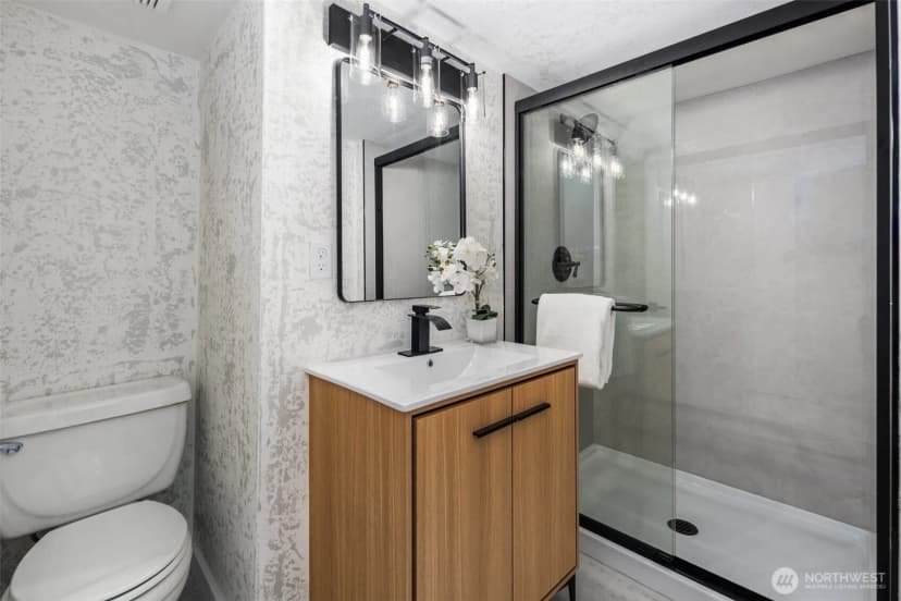 Property photo for 14035 2nd Avenue Nw, Seattle photo 22