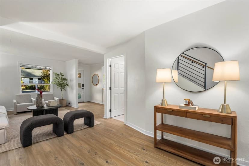 Property photo for 14035 2nd Avenue Nw, Seattle photo 9