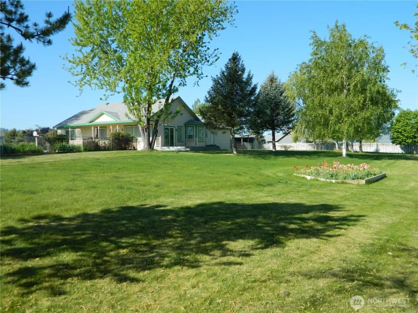 Property photo for 23 Valley View Drive, Tonasket photo 9