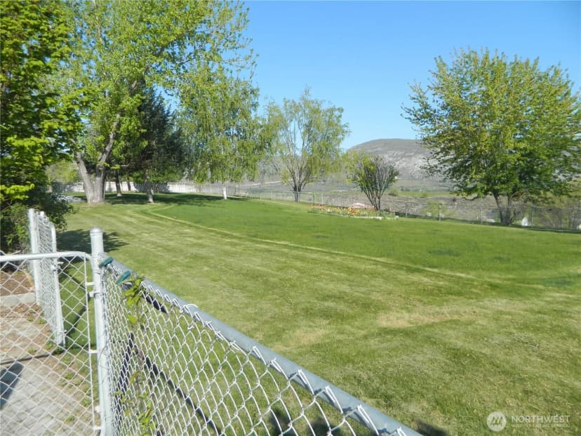 Property photo for 23 Valley View Drive, Tonasket photo 6