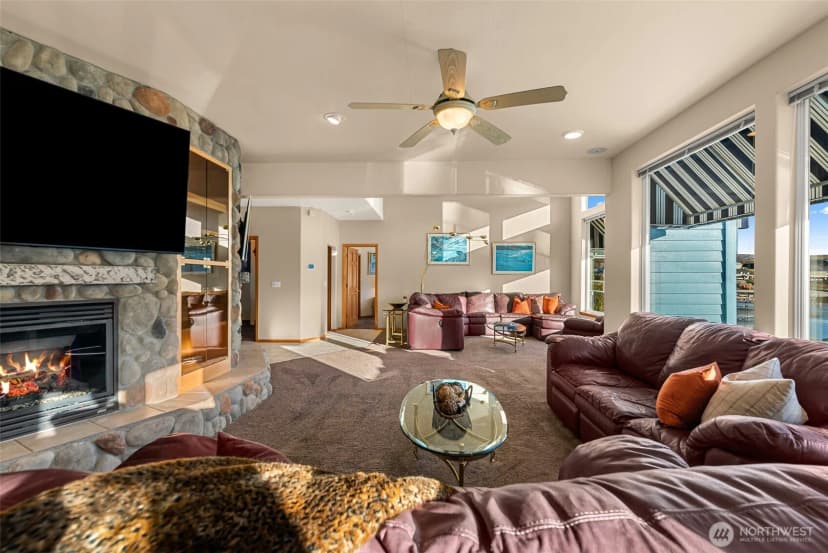 Property photo for 231 Key Lane, Chelan photo 9