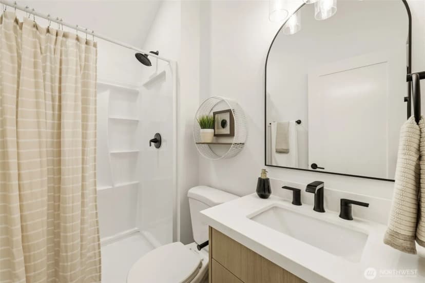 Property photo for 9011 36th Avenue Sw, Seattle photo 24