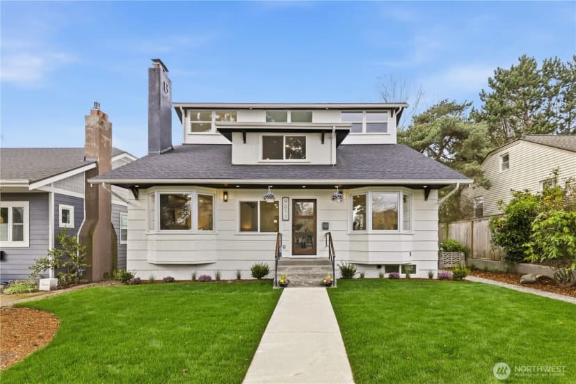 Property photo for 9011 36th Avenue Sw, Seattle