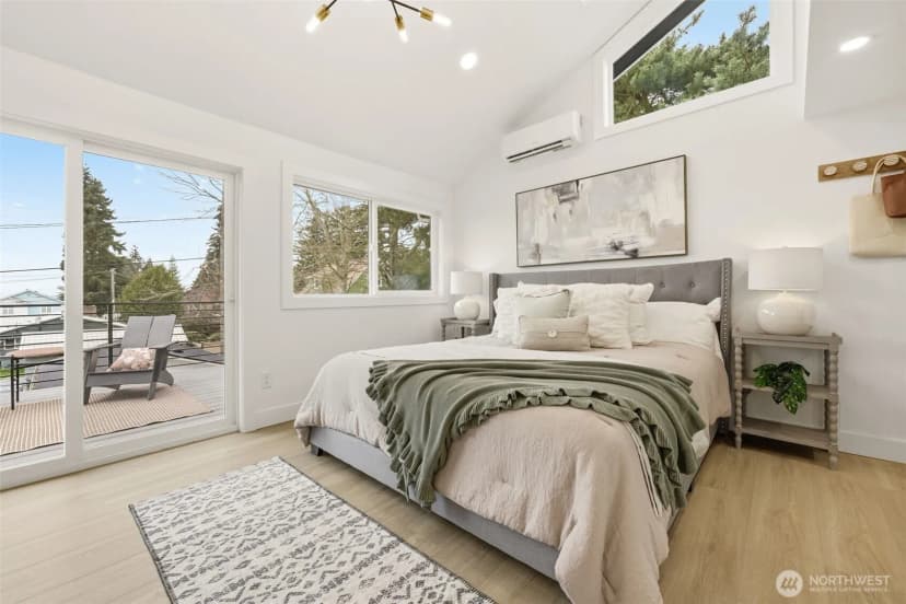 Property photo for 9011 36th Avenue Sw, Seattle photo 14