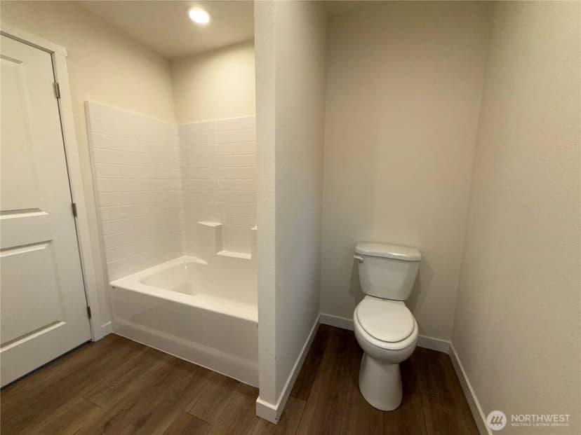 Property photo for 20403 Crane Place, Ocean Park photo 32