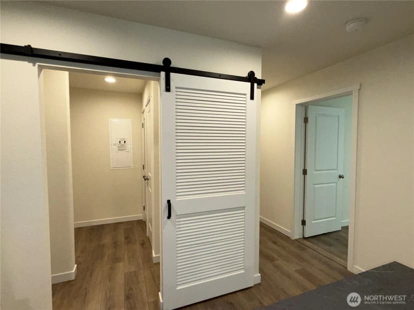 Property photo for 20405 Crane Place, Ocean Park photo 12