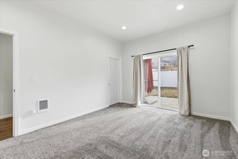 Property photo for 314 Orchard Avenue, Elmer City photo 18
