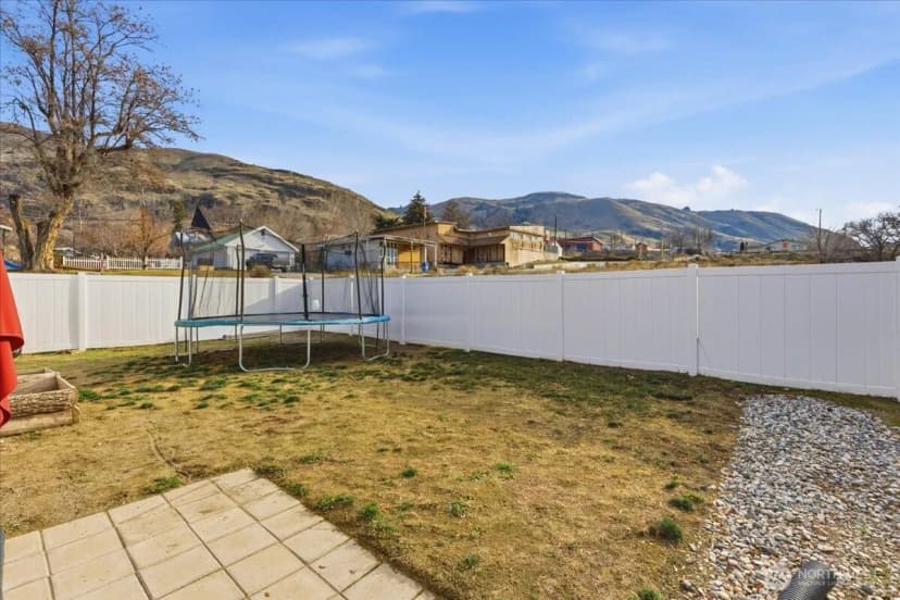 Property photo for 314 Orchard Avenue, Elmer City photo 25