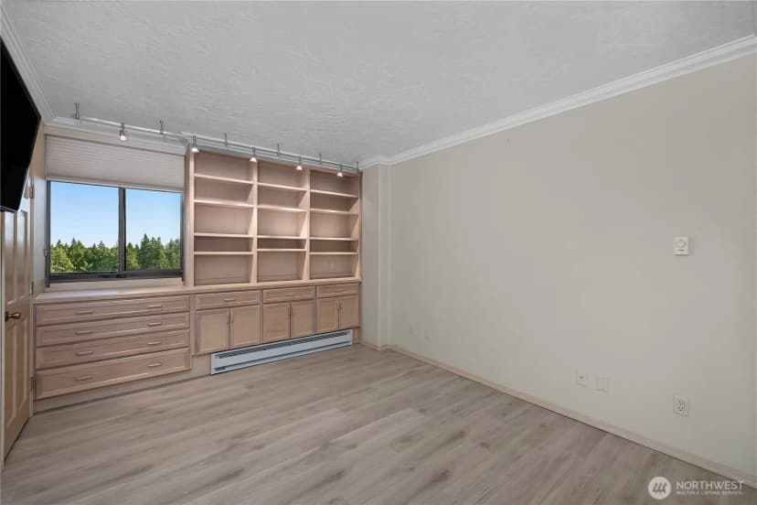 Property photo for 1910 Evergreen Park Drive Sw #903, Olympia photo 39