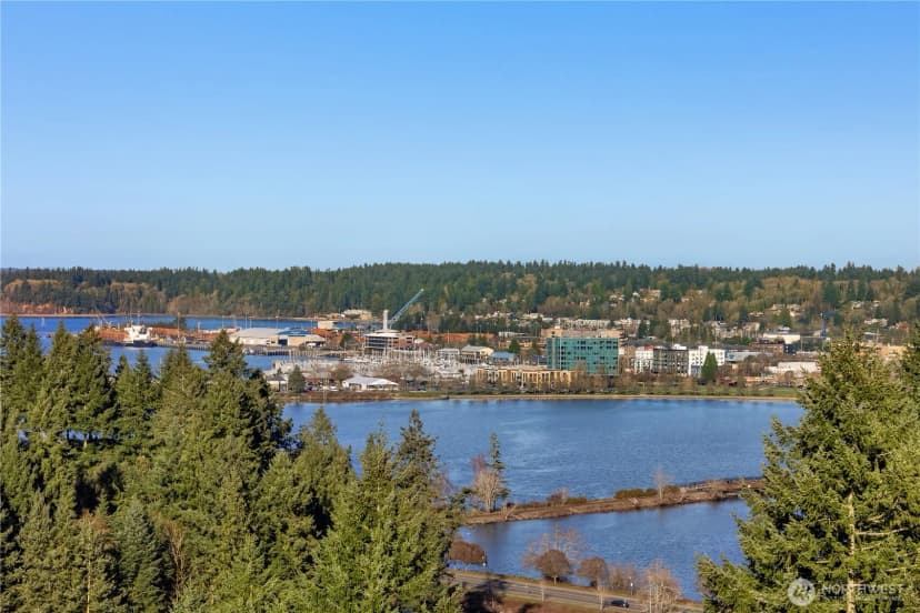 Property photo for 1910 Evergreen Park Drive Sw #903, Olympia photo 22