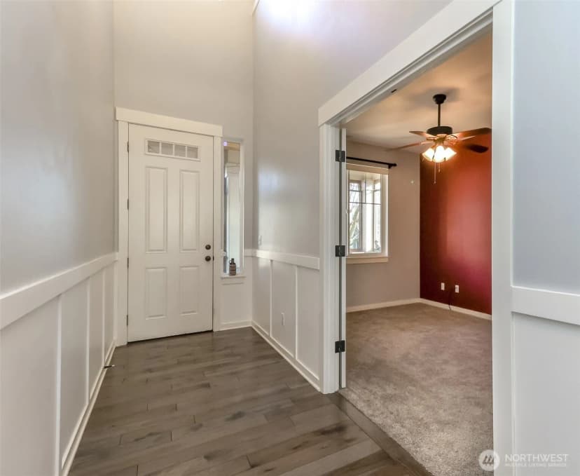 Property photo for 6820 9th Street E, Fife photo 5